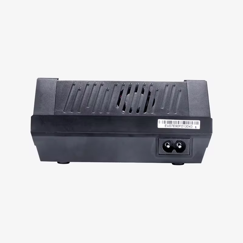 شاحن ذكي متوازن EV-PEAK C1-XR  - مراجعة Drone Charger وسعره